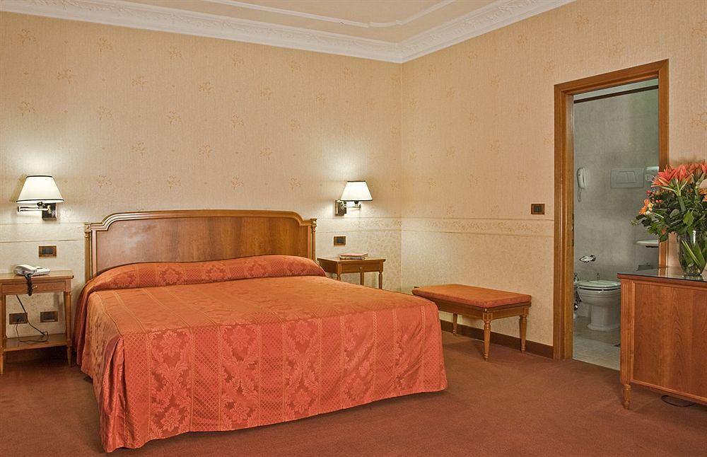 Strozzi Palace Hotel Florence Ngoại thất bức ảnh