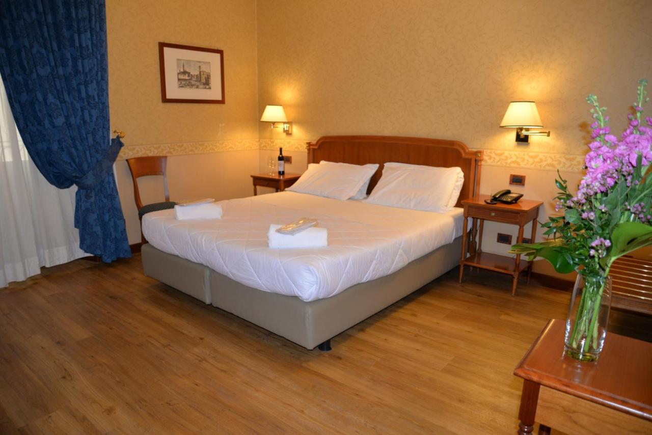 Strozzi Palace Hotel Florence Ngoại thất bức ảnh