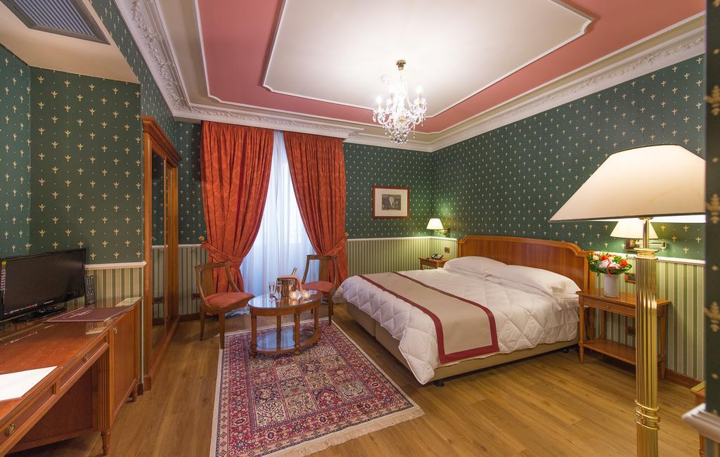 Strozzi Palace Hotel Florence Ngoại thất bức ảnh