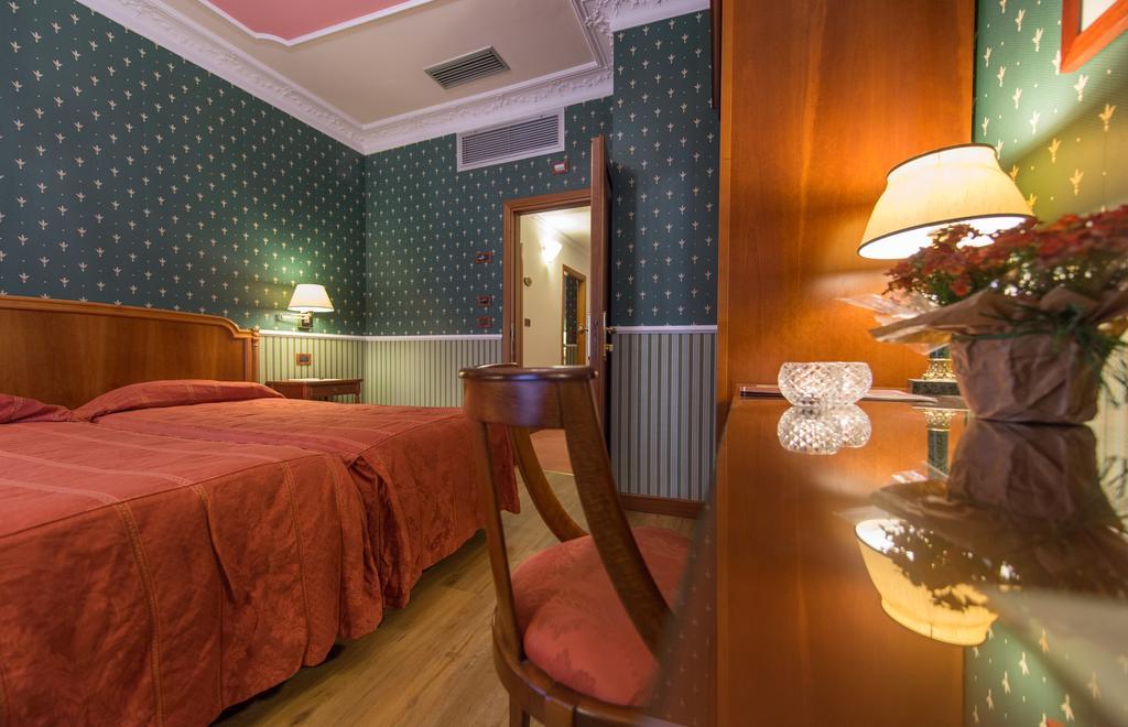 Strozzi Palace Hotel Florence Ngoại thất bức ảnh